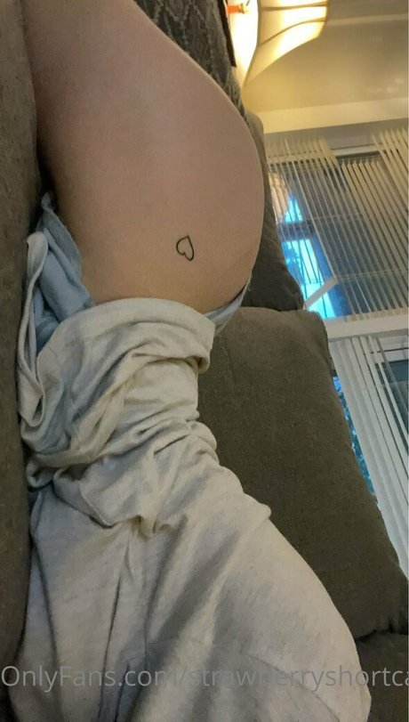 strawberryshortcakes420 pretty actress picture