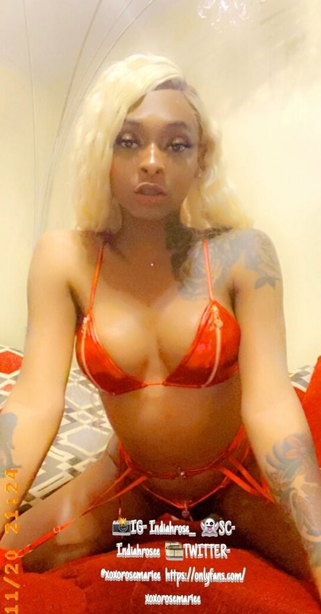 xoxorosemariee pornstar nude photo