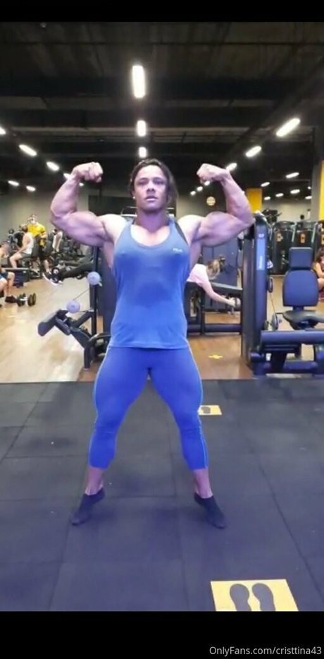 cristtina43 star perfect pic