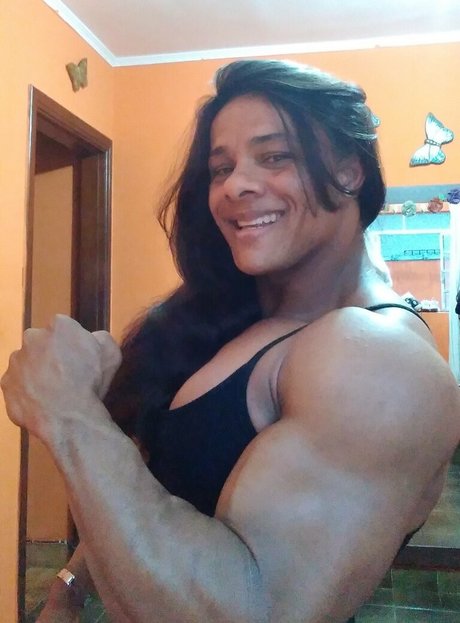 money onlyfans perfect pictures