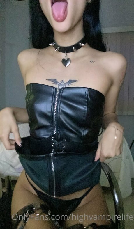 Mille Tsuki model exclusive pics