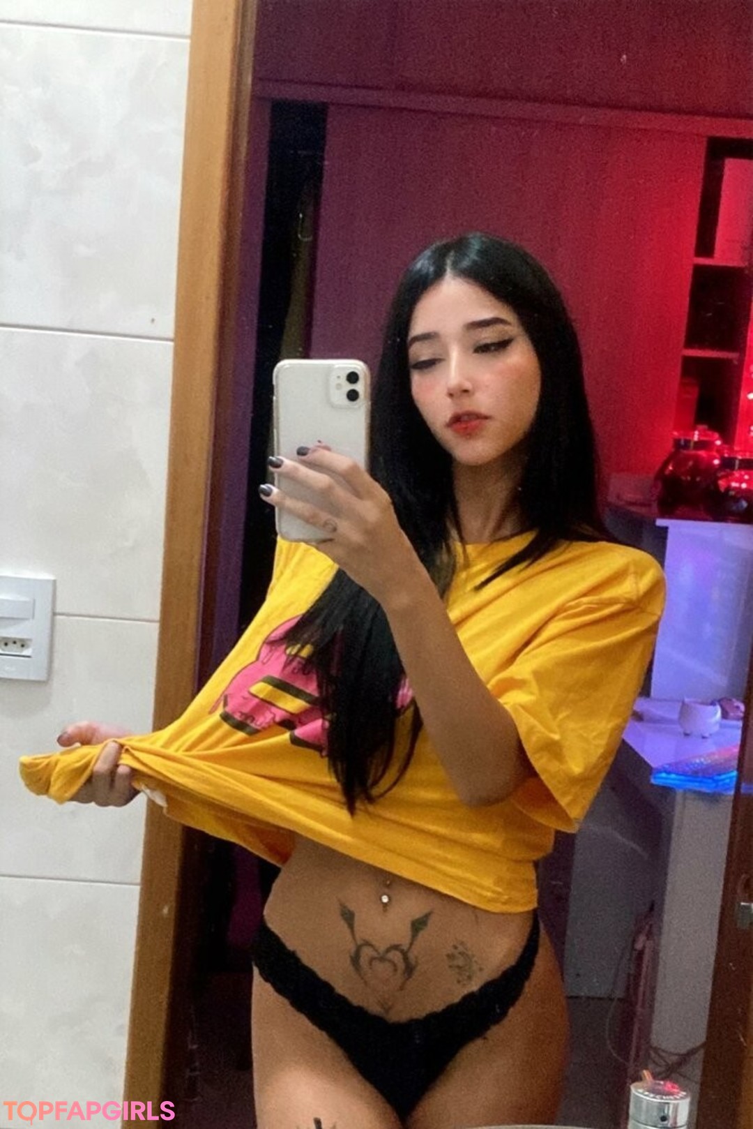 Mille Tsuki pornstar beautiful pic