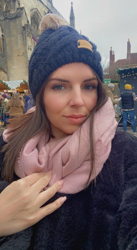 Goddess Alexi xxx pornstar picture