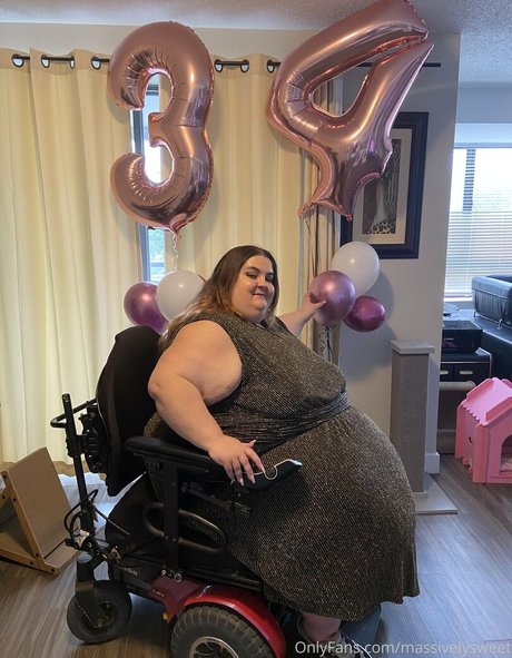 massivelysweet high quality pornstar image