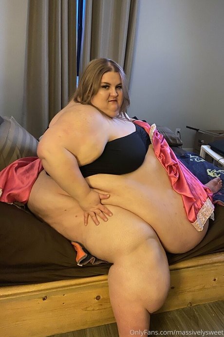 massivelysweet star high quality photo