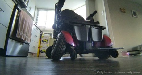 massivelysweet model best archive