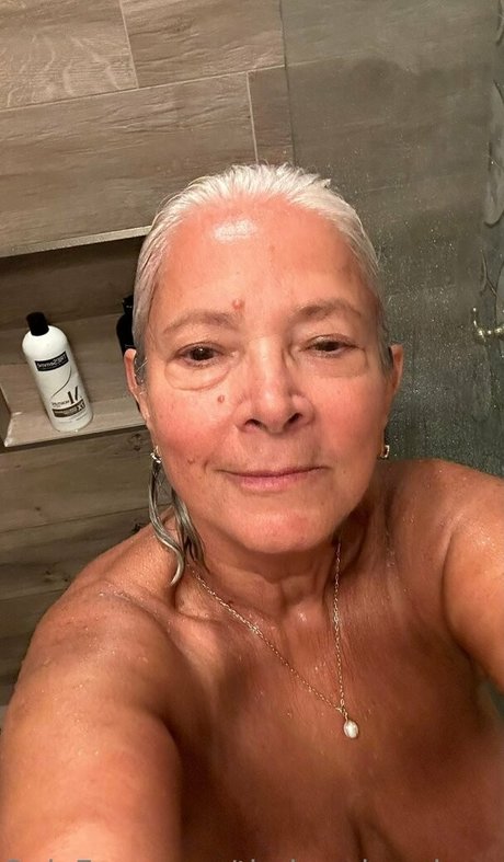 thebumbumbaroness xxx actress photos