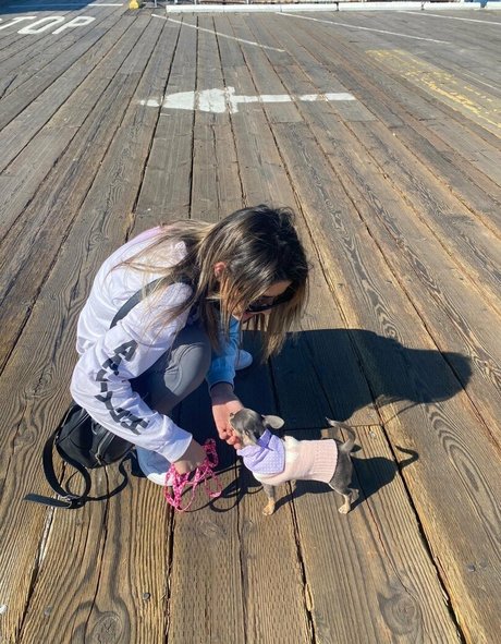 rocketkylie model erotic pic