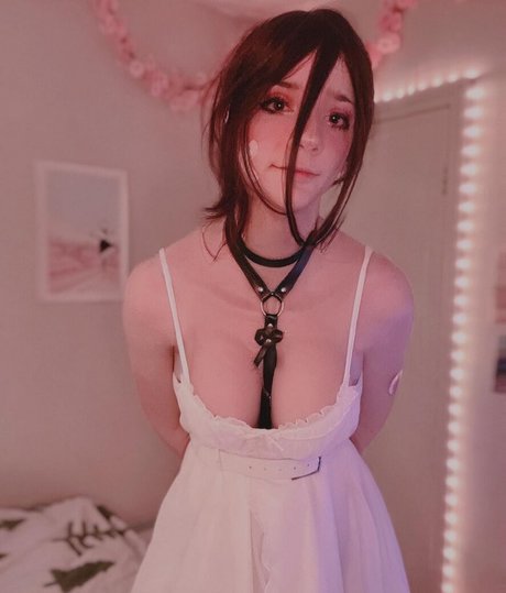 Yuffie44 sexy star pics