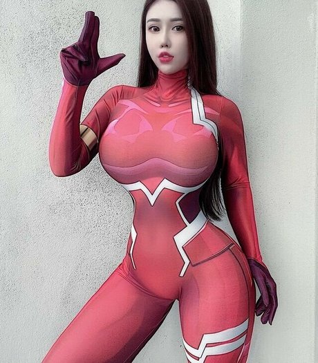 Jenna Chew beautiful model picture