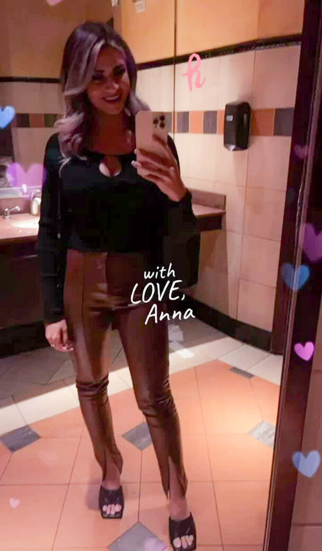 TSWG sexy actress photo