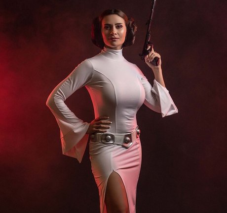 TSWG model xxx gallery