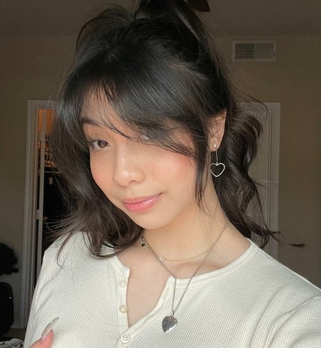 Trin Lovell free actress img