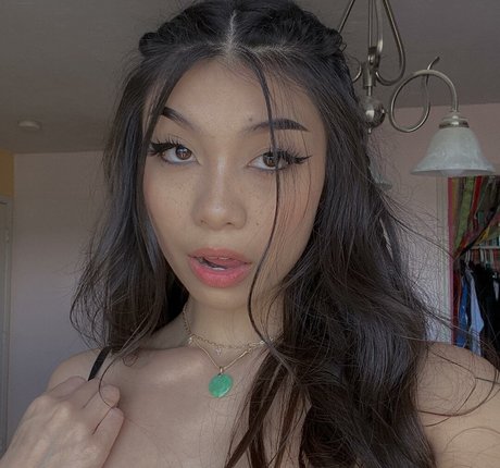 Trin Lovell star erotic gallery