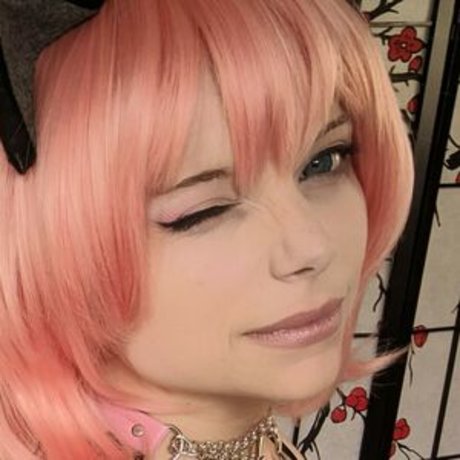 Dera Megurine Profile pic