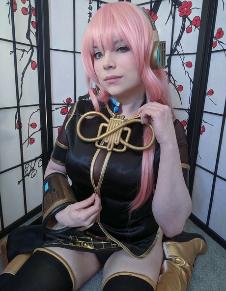 asian female onlyfans erotic pictures