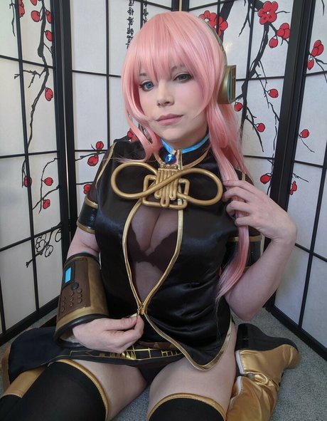 Dera Megurine pornstar art pics