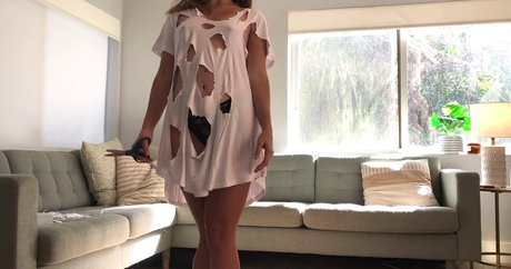 Miss Bell ASMR nice actress archive