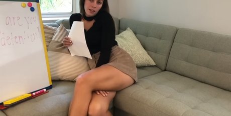 Miss Bell ASMR sexy star pics