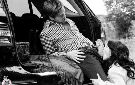 Ava Dalush art star photo