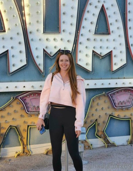 nadiafoxx69 art actress pic