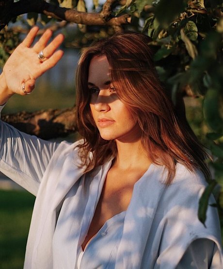 Daria Perel model free pics