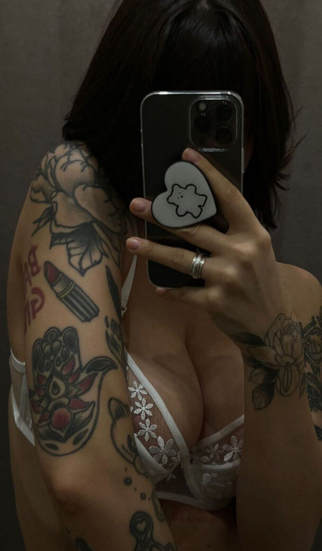 Daria Perel star erotic photos