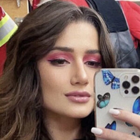 Alexandra Next Door exclusive model gallery