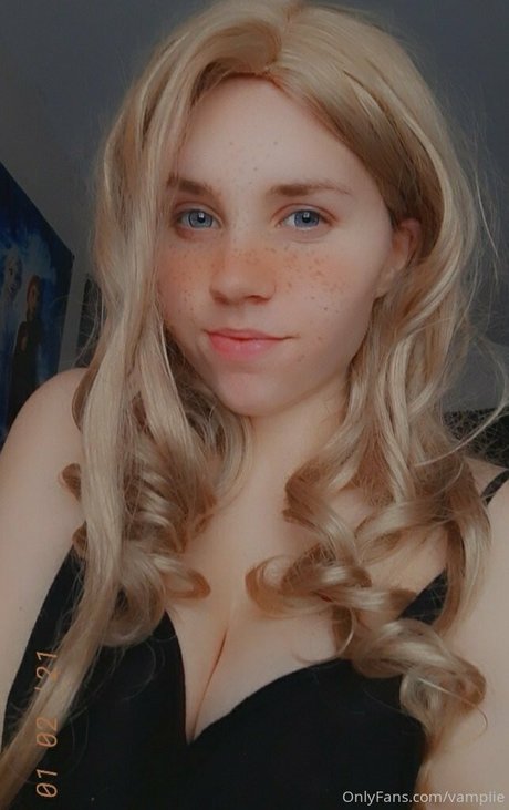 vampiie erotic pornstar galleries