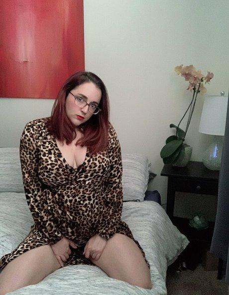 ellawestfree star naked photos