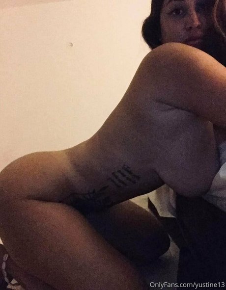 yustine13 pornstar art photo