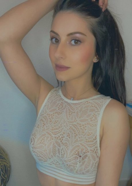 Lea Miles model hd image