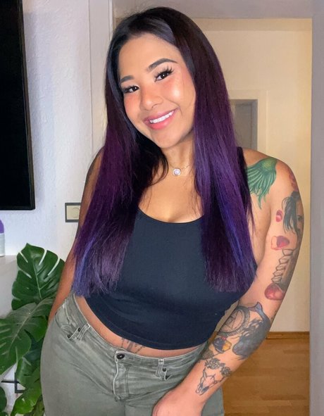 desireedeep perfect pornstar images