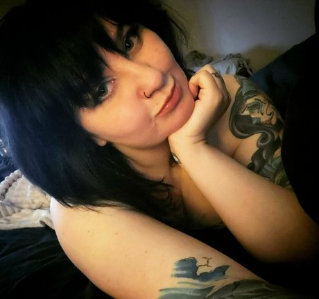 darquedahlia erotic actress gallery