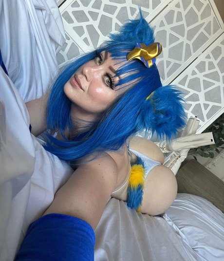 Poisynivy star sexy picture