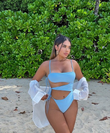 Maria Perez star art photos