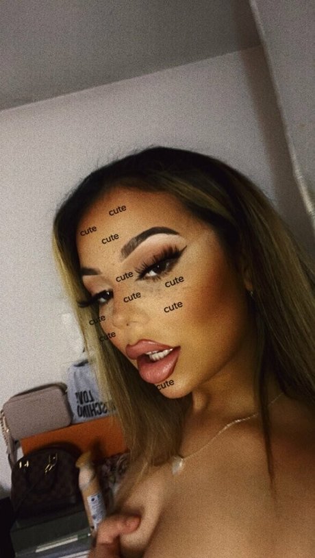 emilyexotics hot actress photos