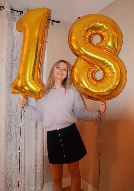 Sarao Sulli free actress photo