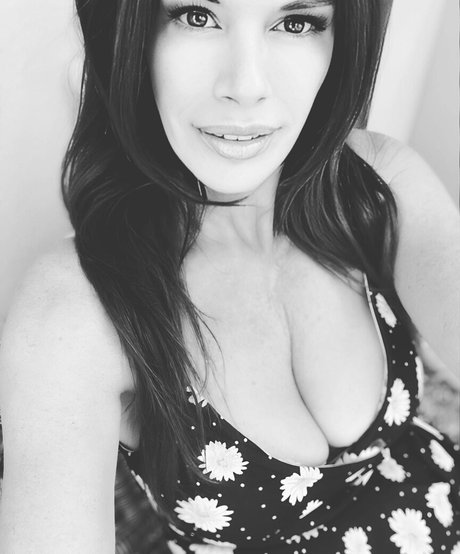 OnlyJans2023 xxx star images