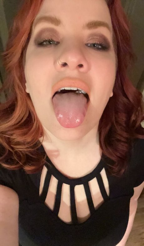 Miss Calamity pretty star image