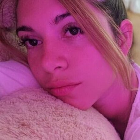 xmiagrecox star naked gallery