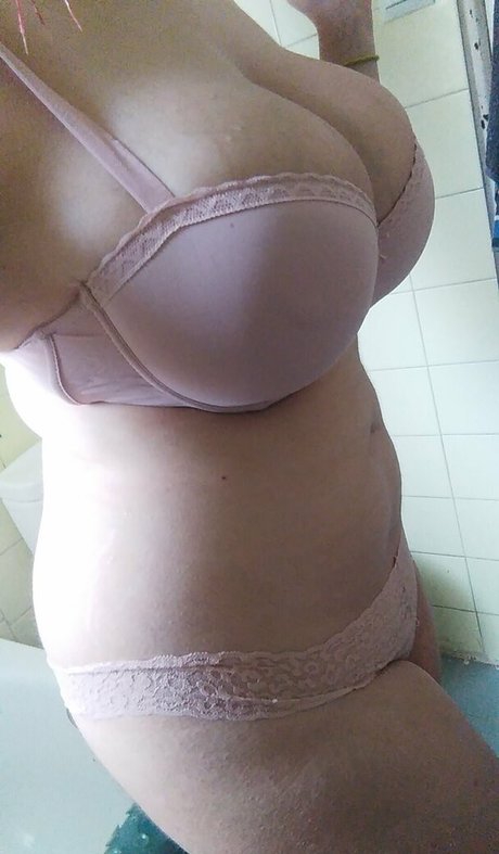 chubbykitsune high quality actress photo