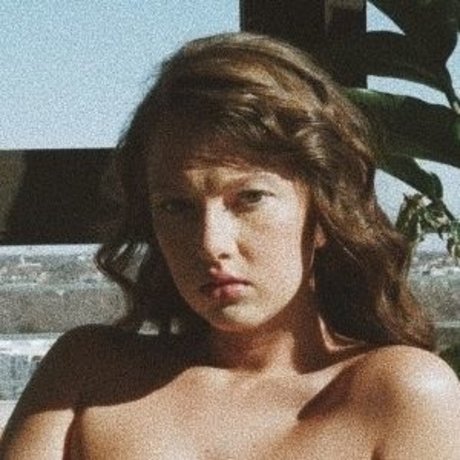 alexiabreannagg porn actress pic