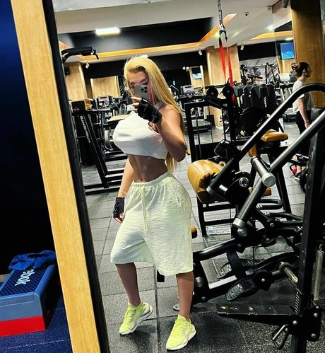 Eveline Marie pornographic actress archive