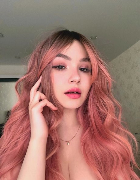 shotyeba model hd images