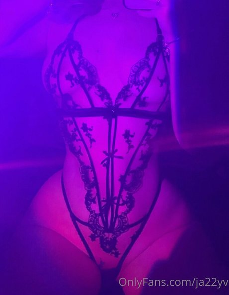 jazzyvvv nude pornstar photos