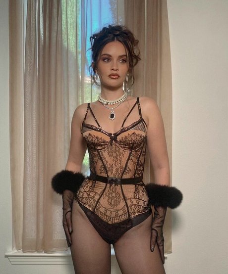 Sabrina Claudio pornstar adult galleries