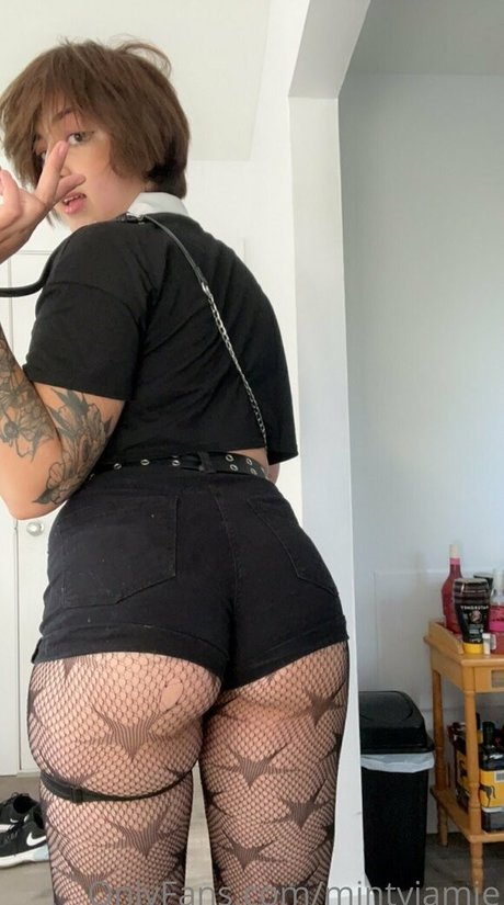 mintyjamie erotic star img