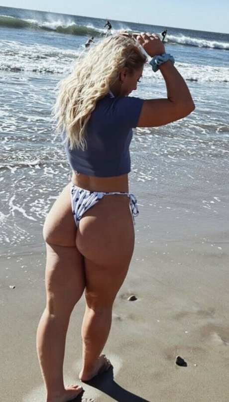 lelizabeth sexy star photo