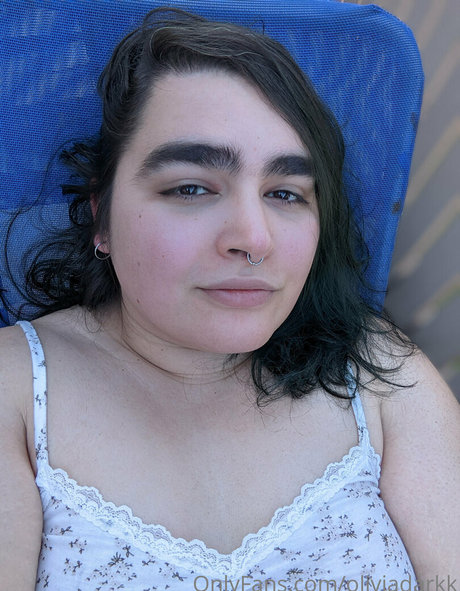 oliviadarkk sex star pics